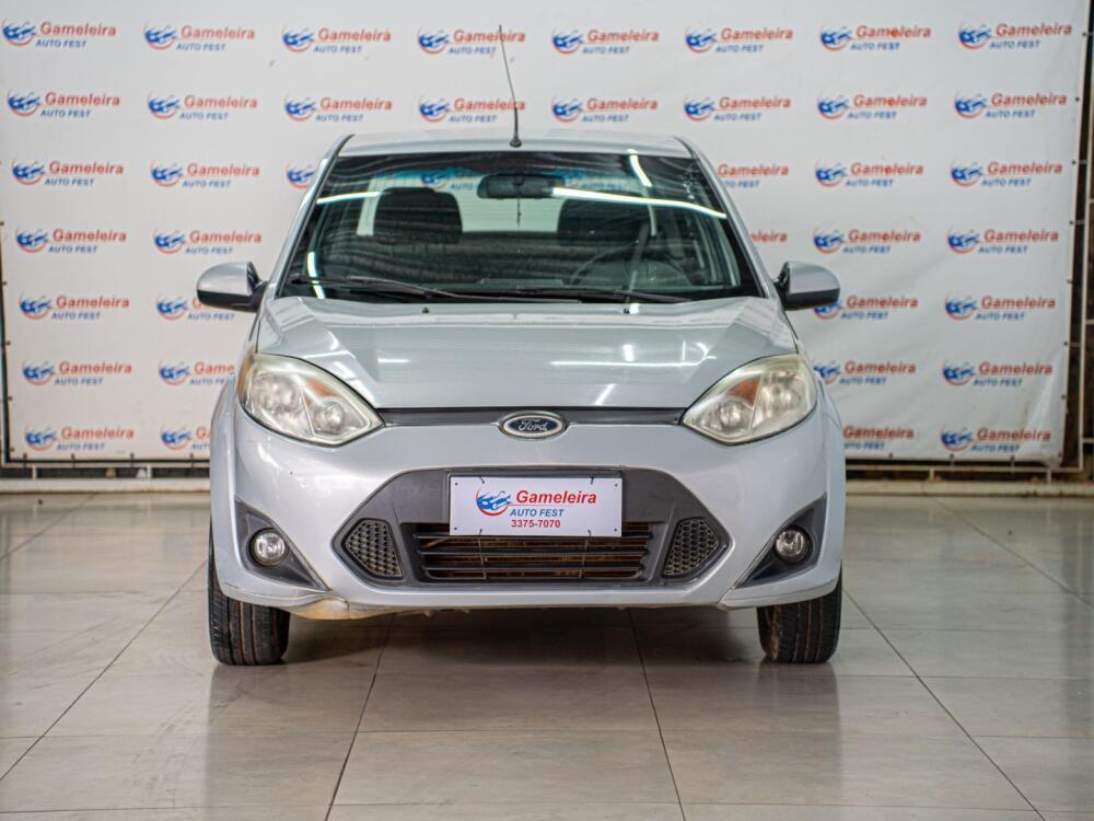 Ford Fiesta Sedan