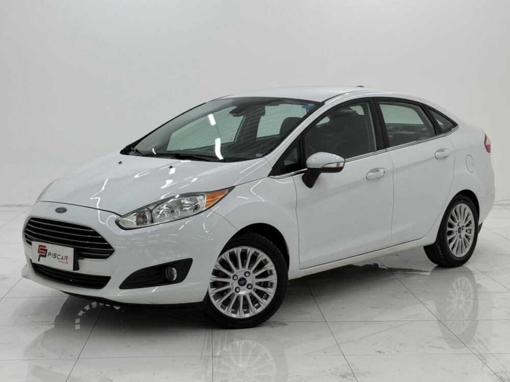 Ford Fiesta Sedan