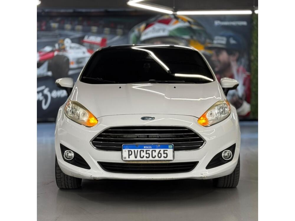 Ford Fiesta Sedan