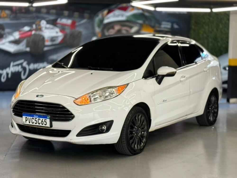 Ford Fiesta Sedan