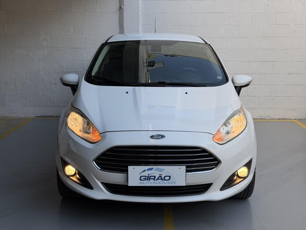 Ford Fiesta Sedan