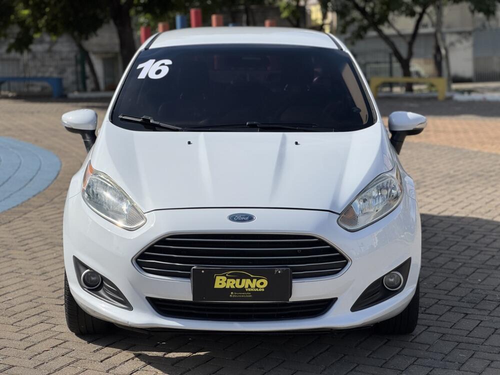 Ford Fiesta Sedan