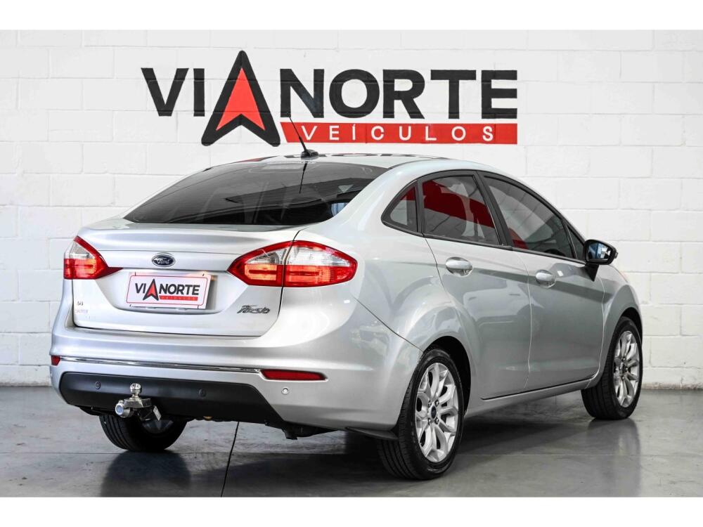 Ford Fiesta Sedan