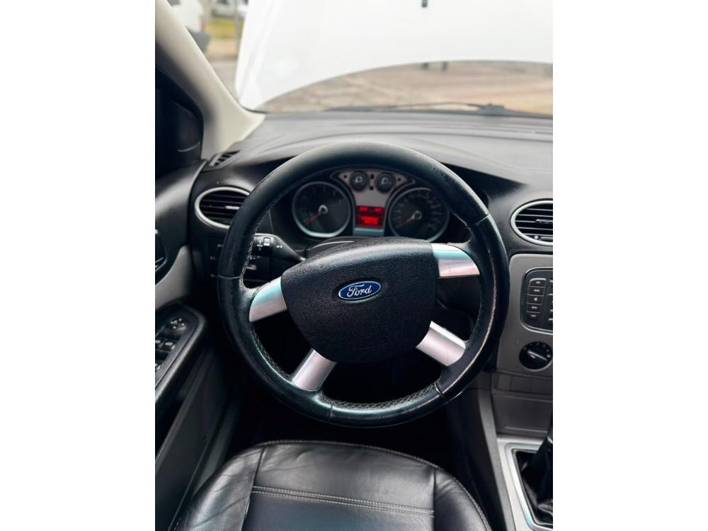 Ford Focus Hatch