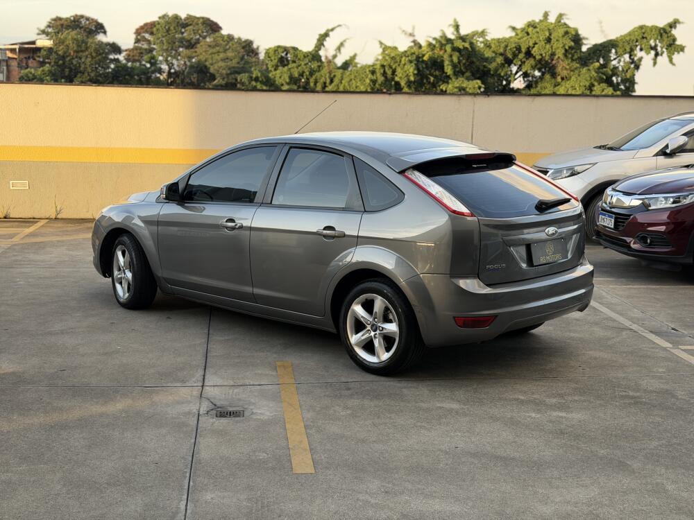 Ford Focus Hatch