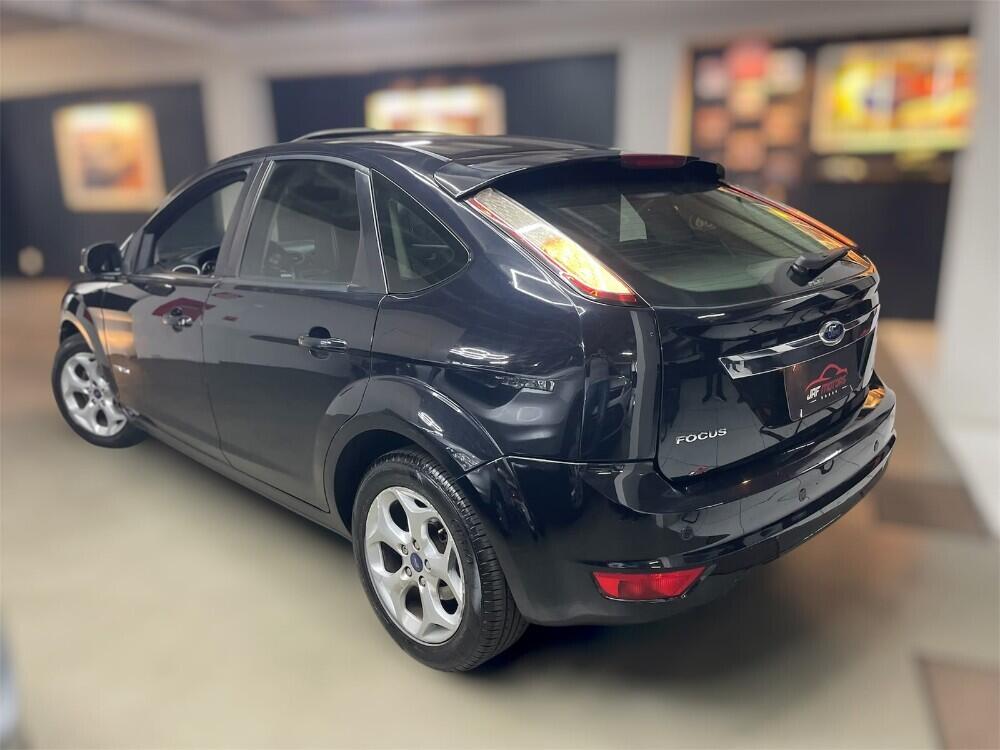 Ford Focus Hatch