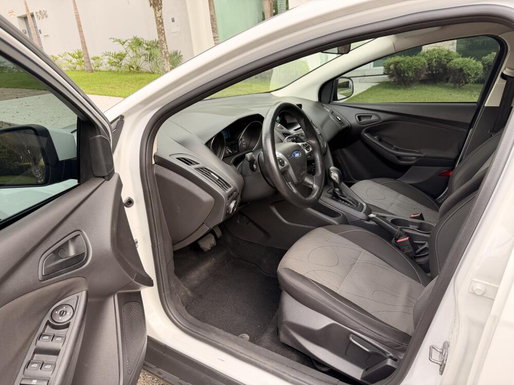Ford Focus Hatch