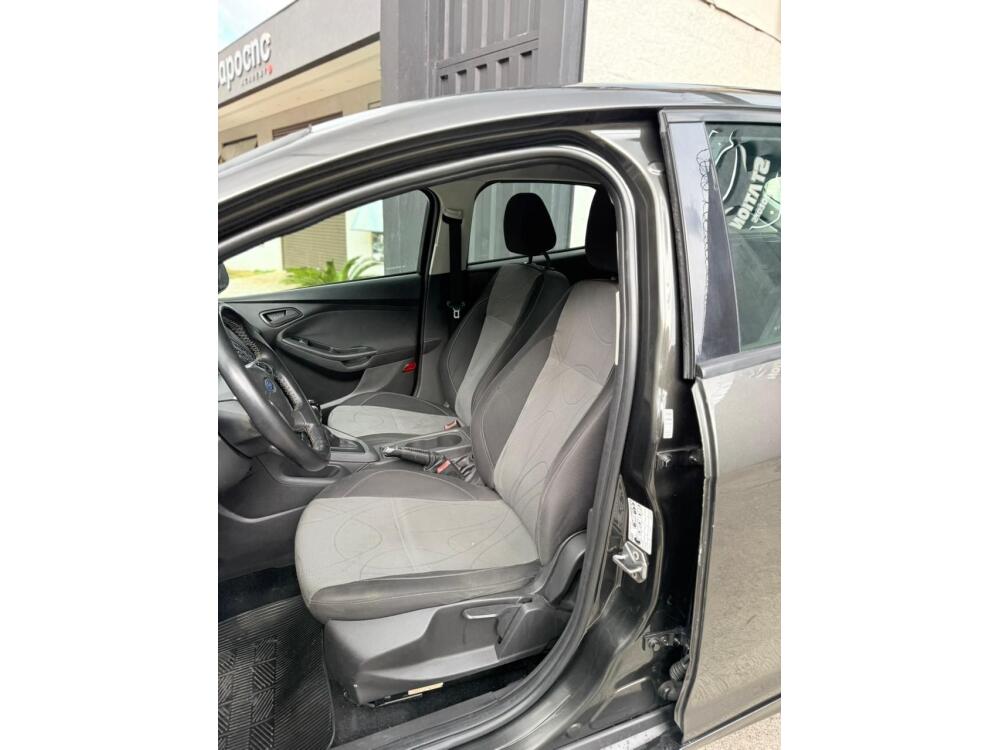 Ford Focus Hatch