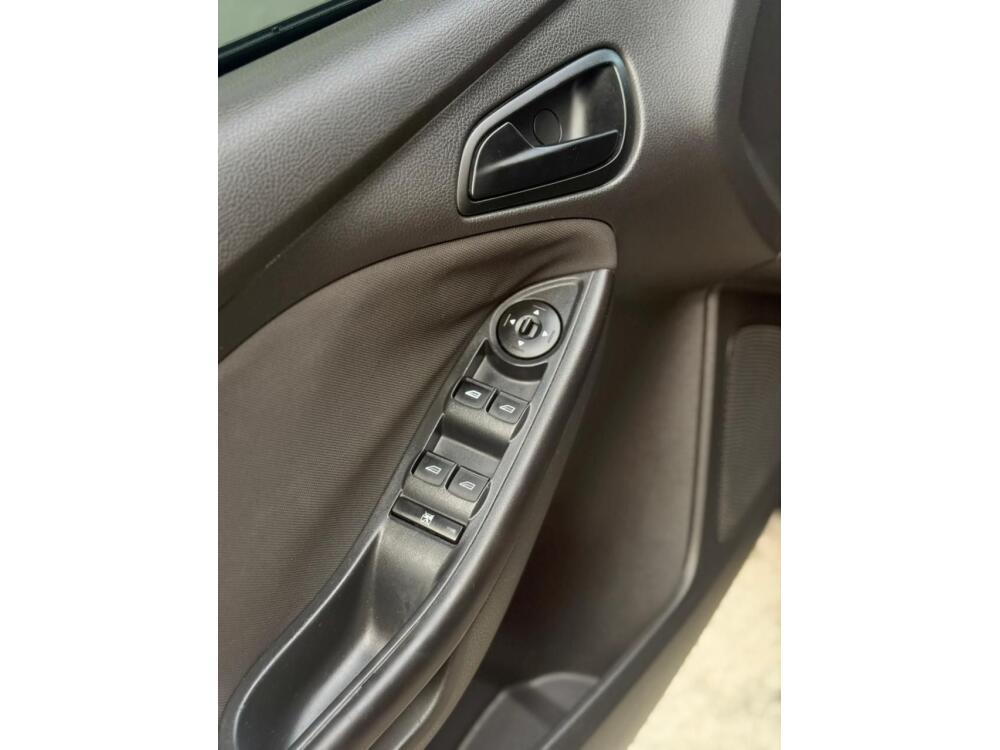 Ford Focus Hatch