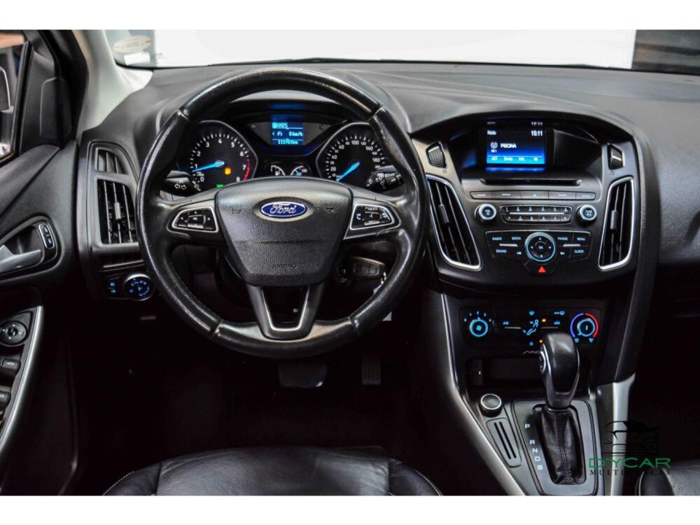 Ford Focus Sedan