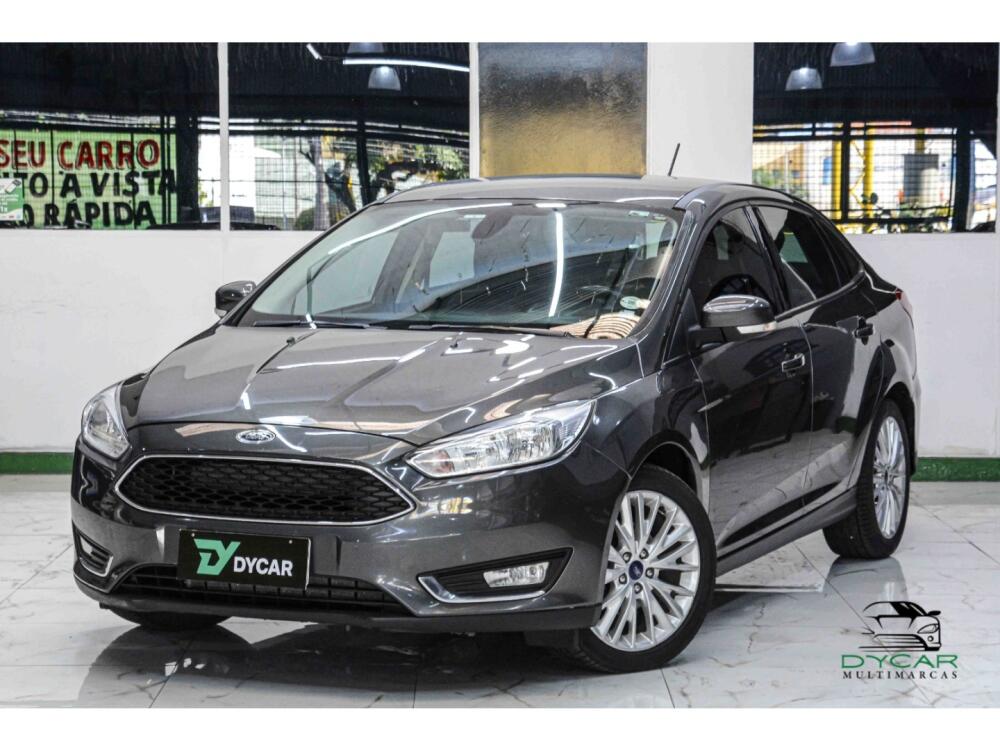 Ford Focus Sedan
