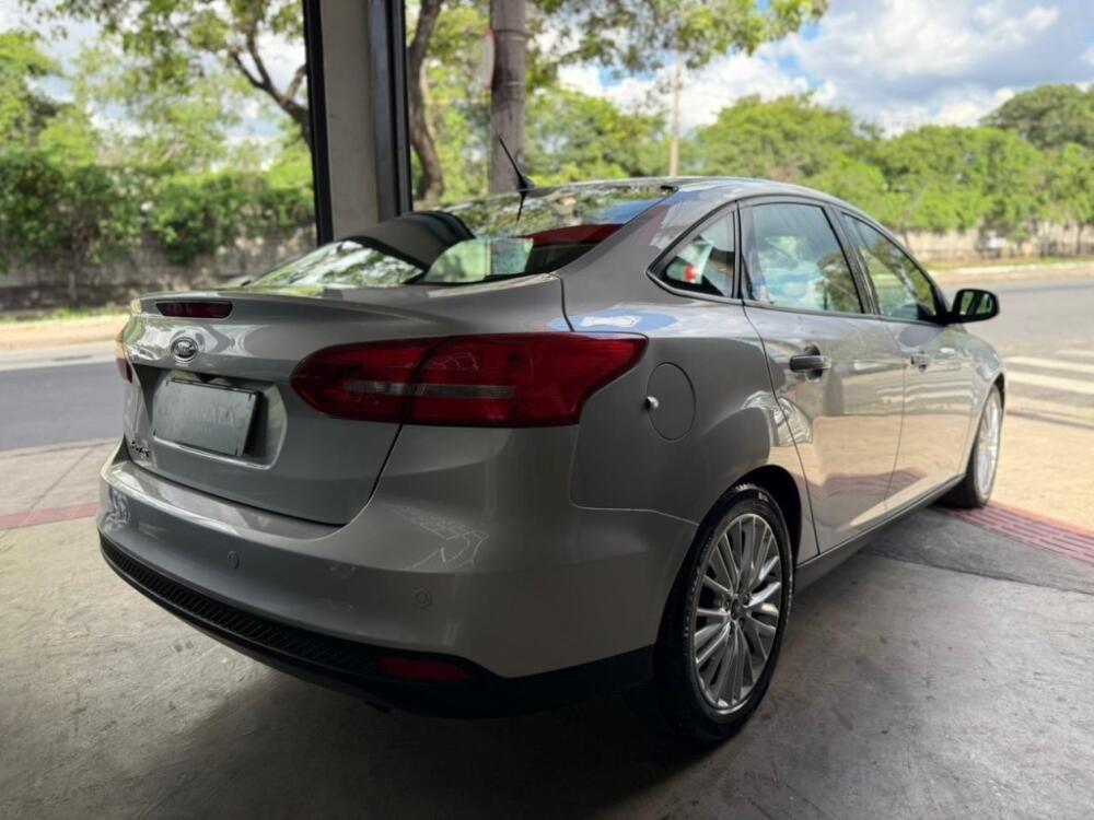 Ford Focus Hatch