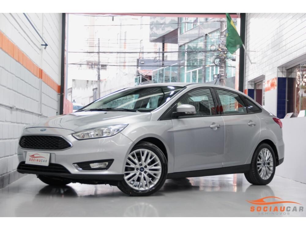 Ford Focus Hatch