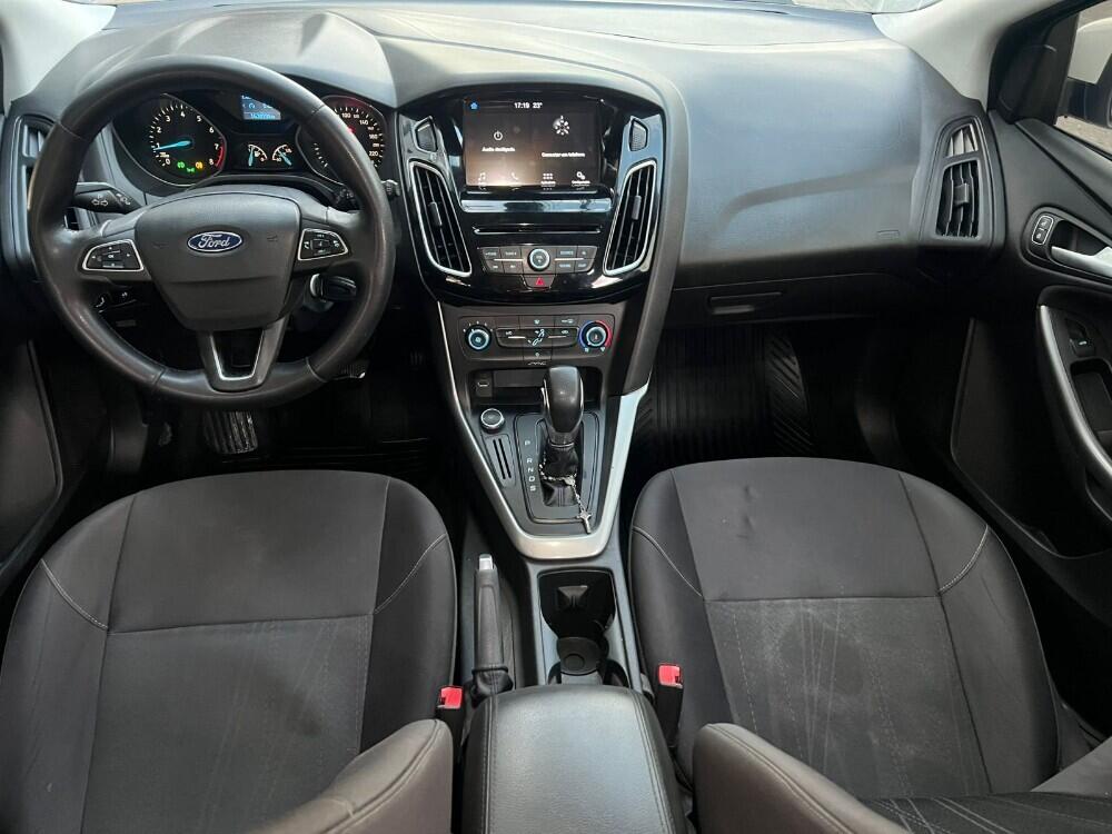 Ford Focus Hatch