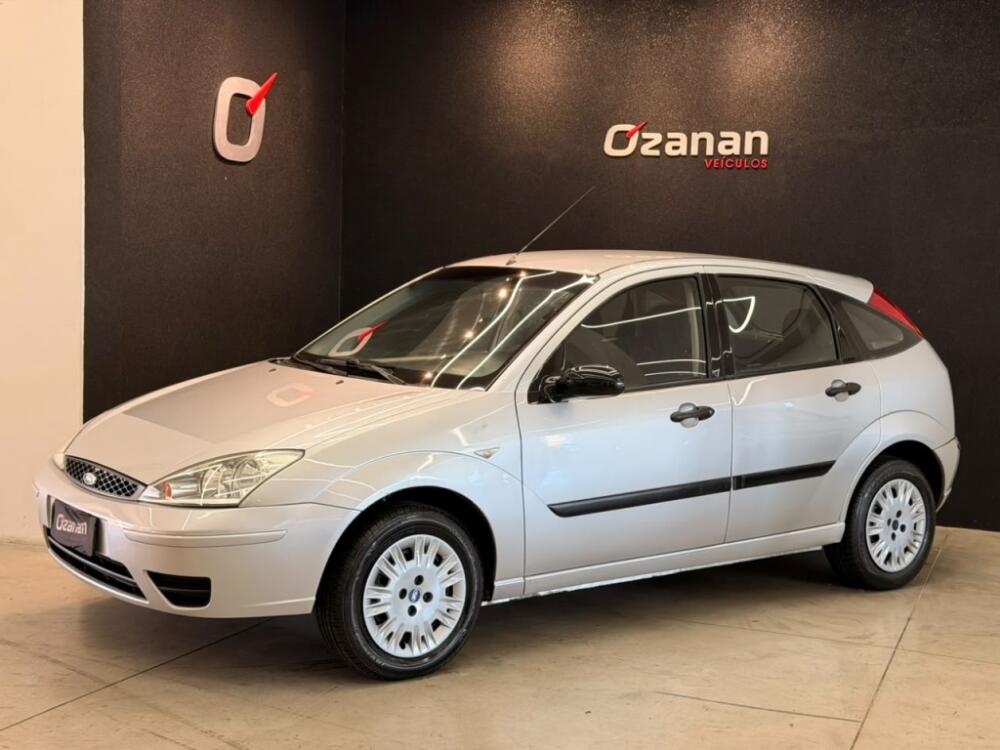 Ford Focus Sedan