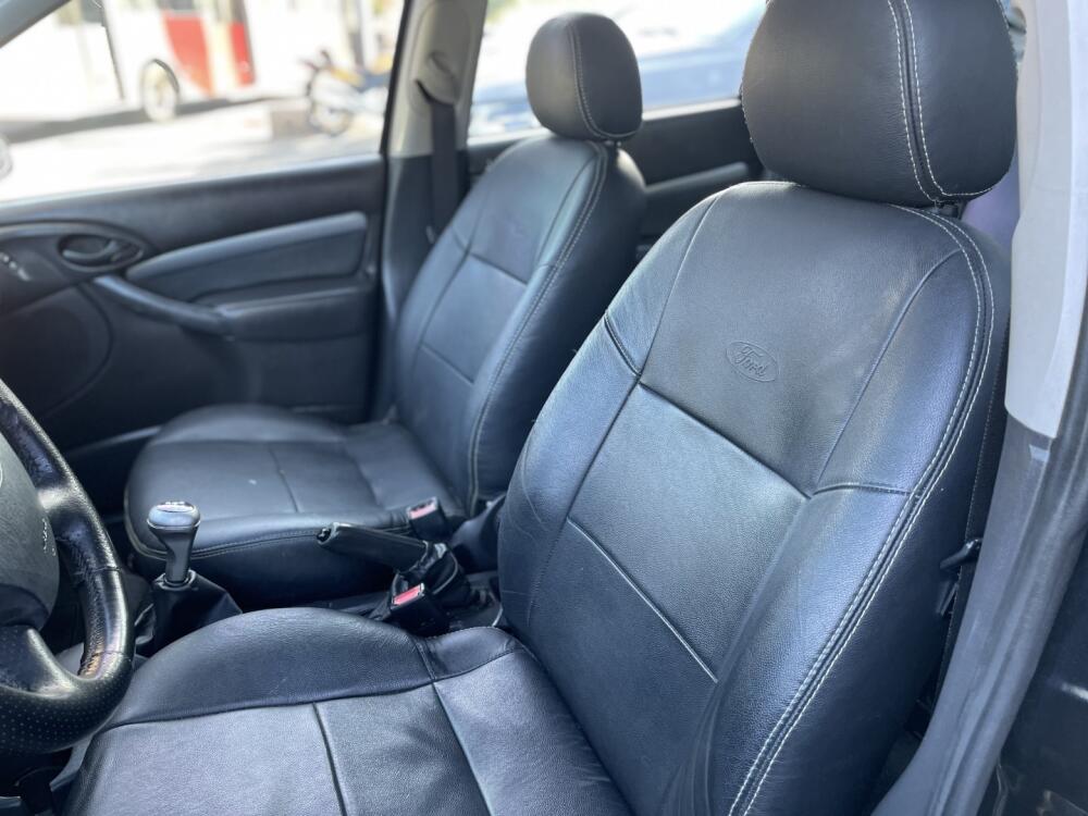 Ford Focus Sedan