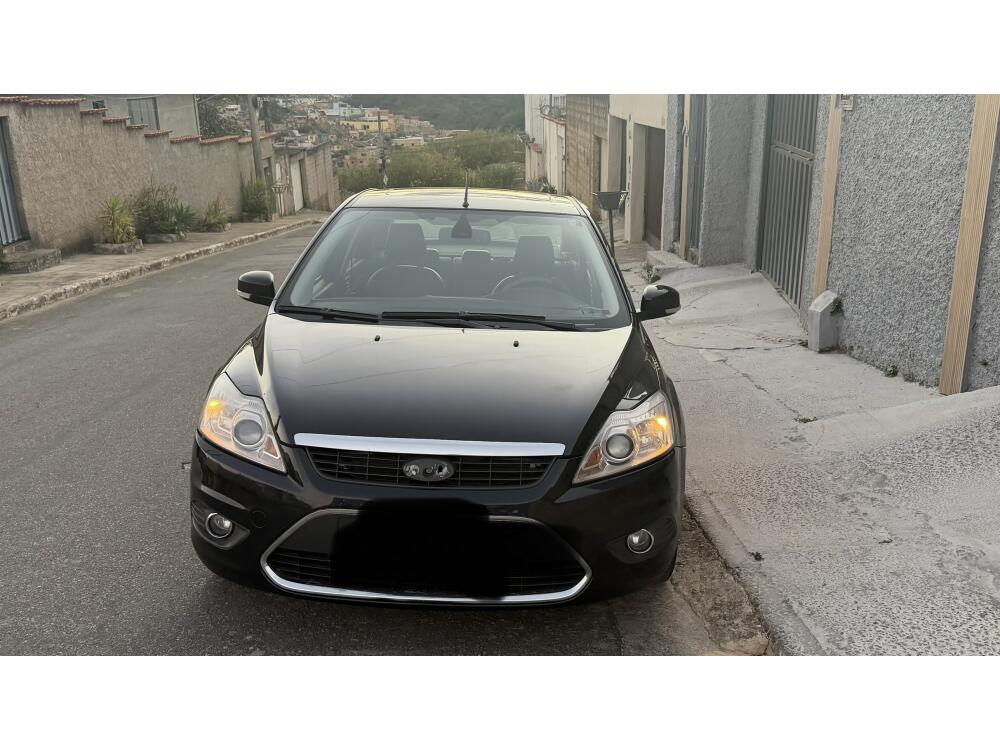 Ford Focus Sedan
