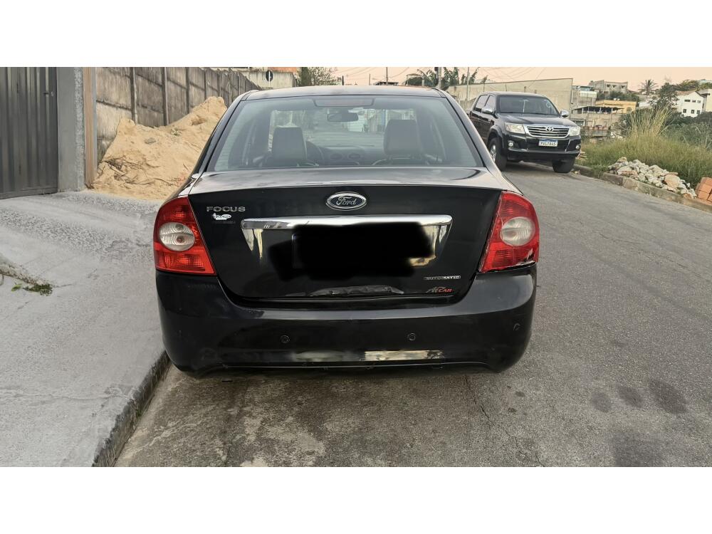 Ford Focus Sedan