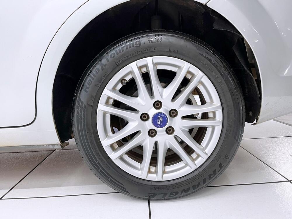Ford Focus Sedan