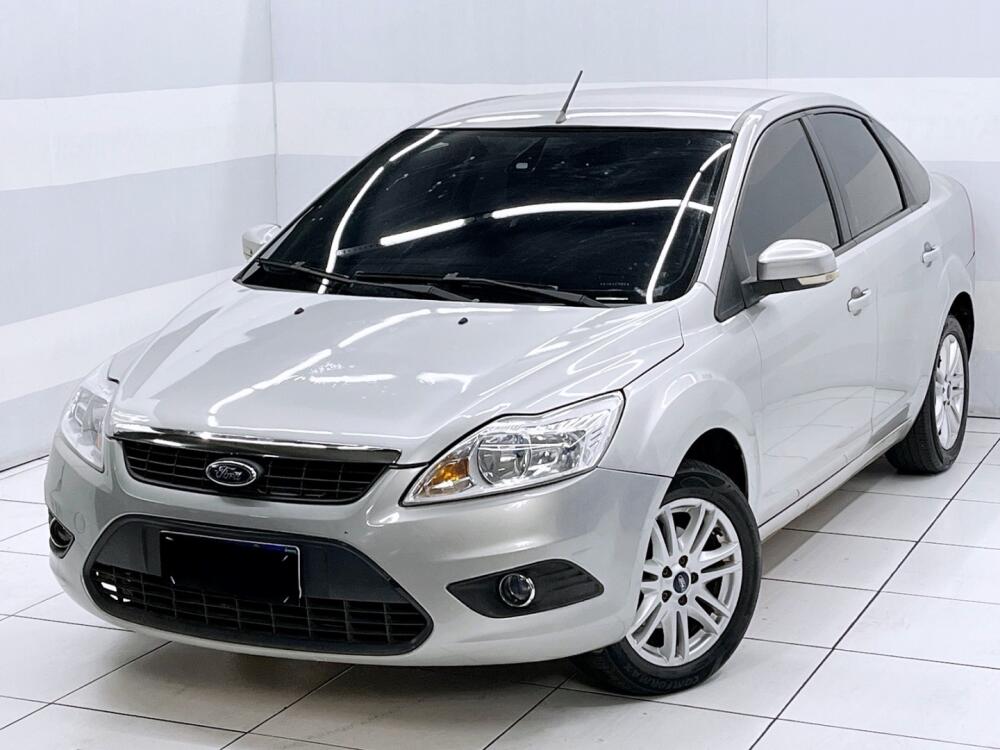 Ford Focus Sedan