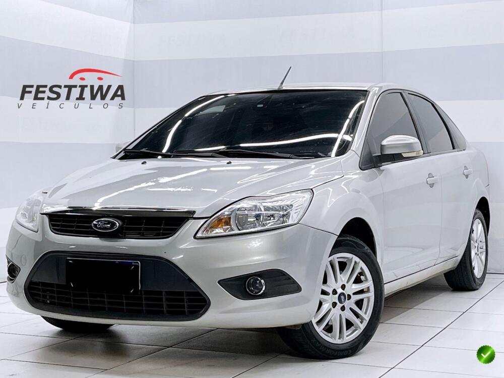 Ford Focus Sedan