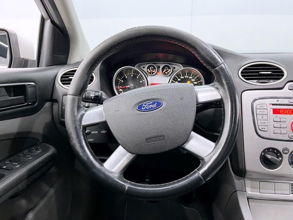 Ford Focus Sedan