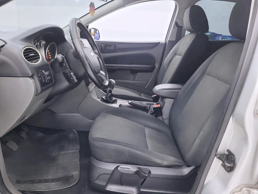 Ford Focus Sedan