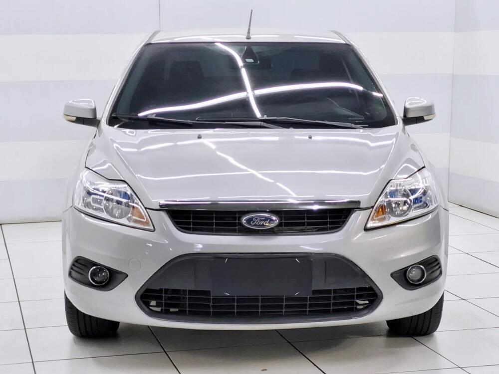 Ford Focus Sedan