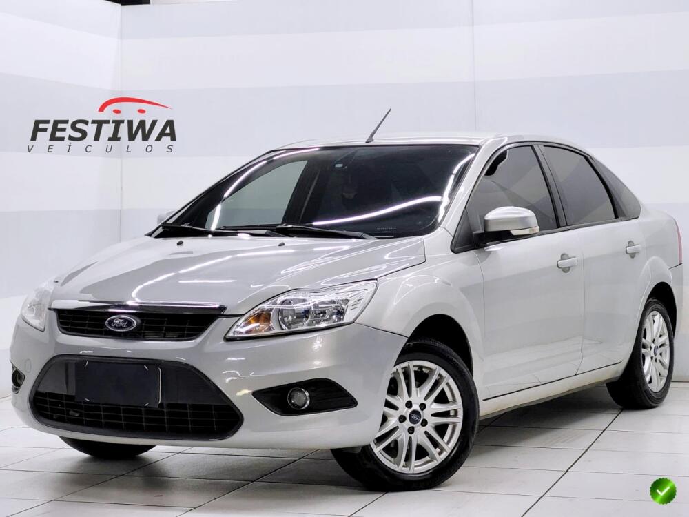 Ford Focus Sedan