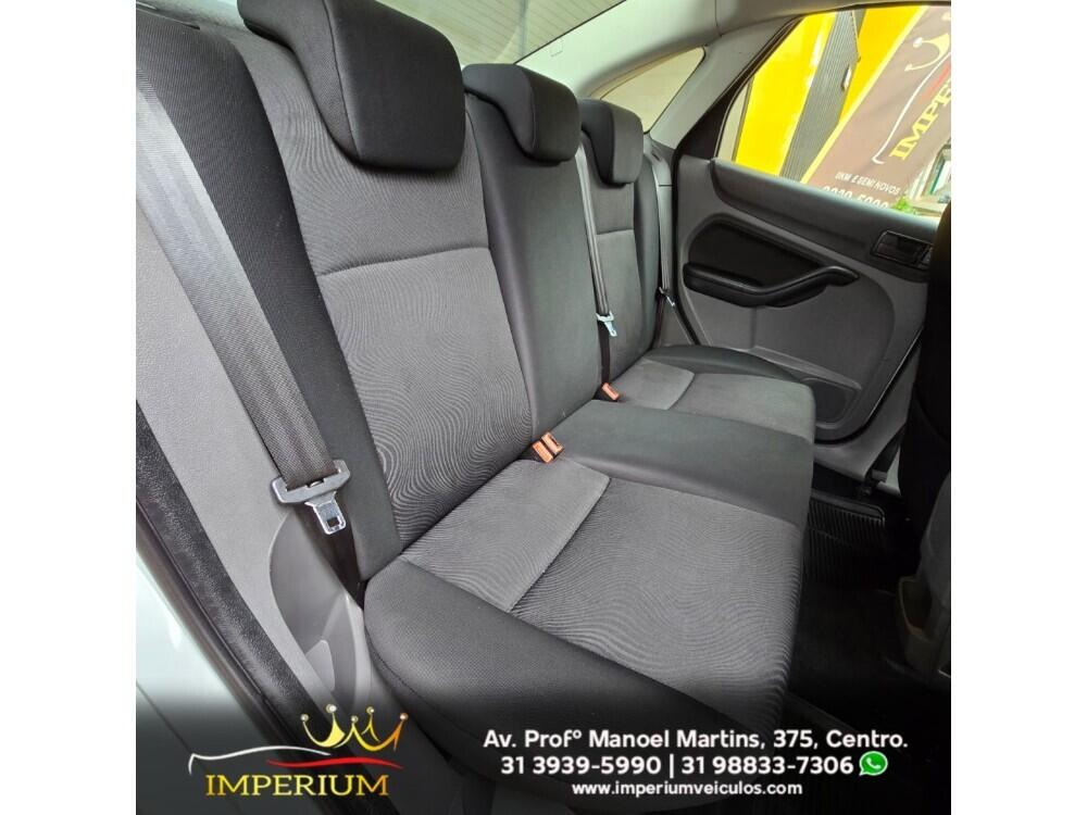 Ford Focus Sedan