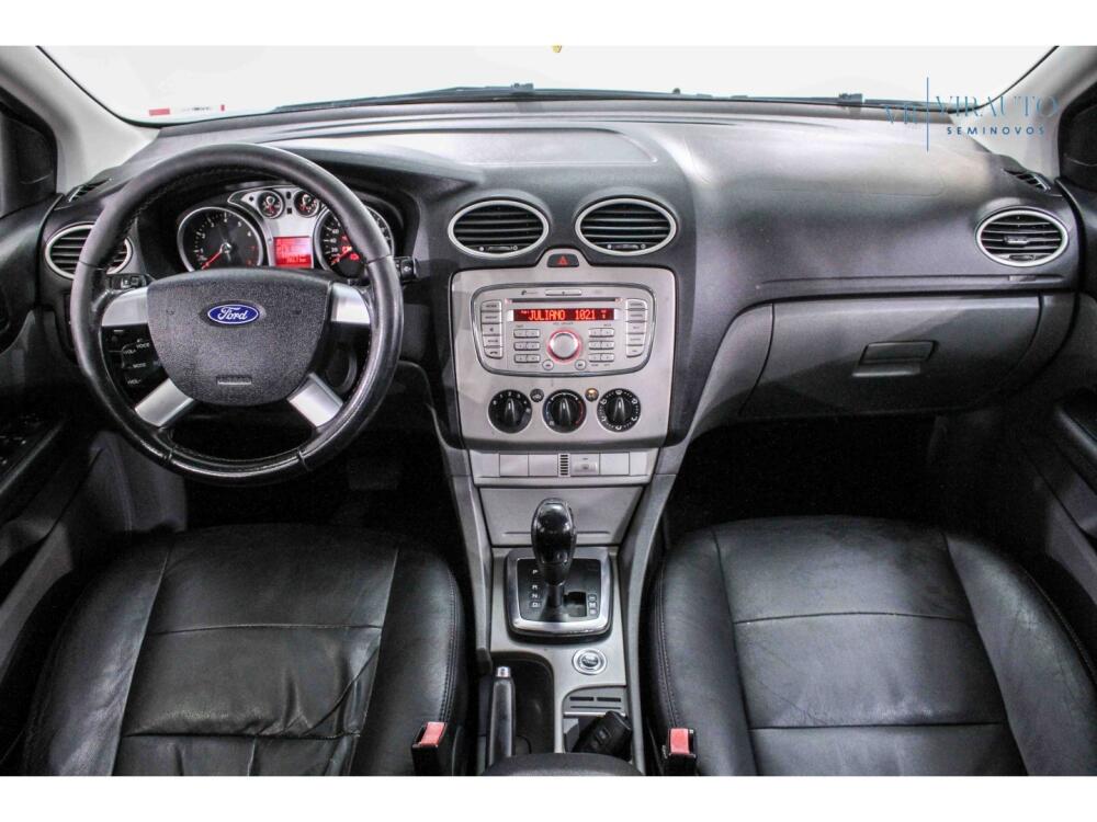 Ford Focus Sedan