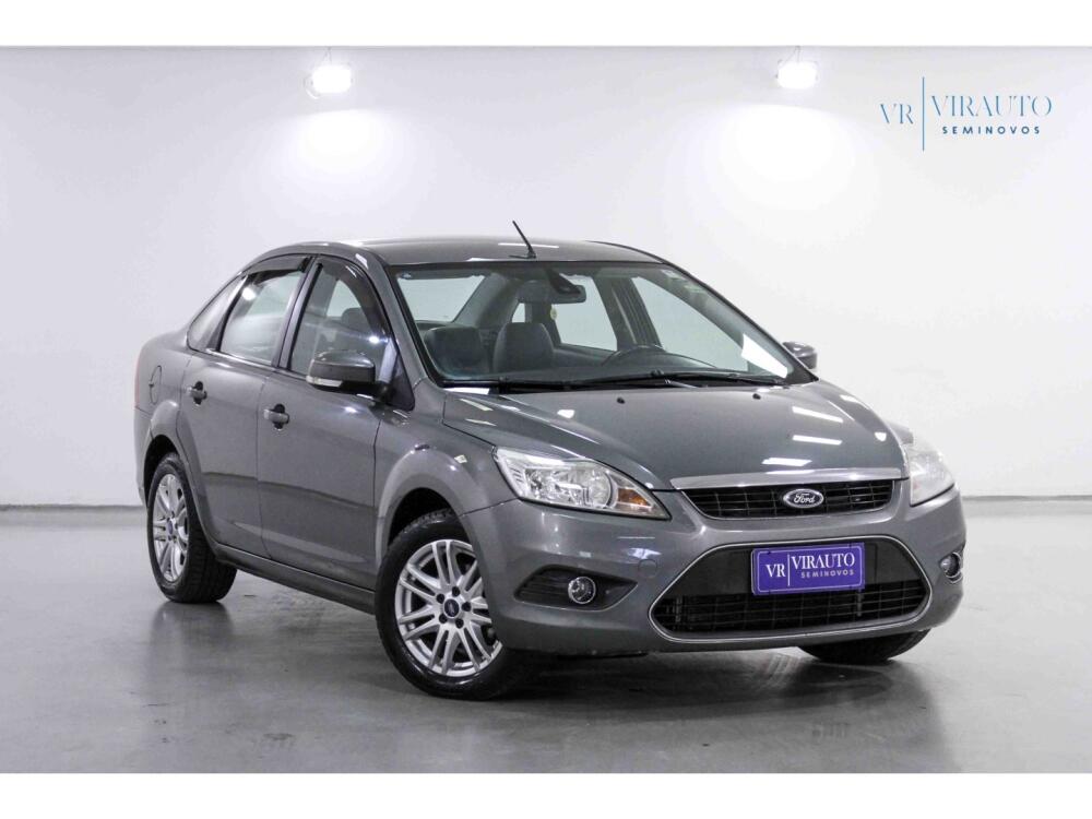 Ford Focus Sedan