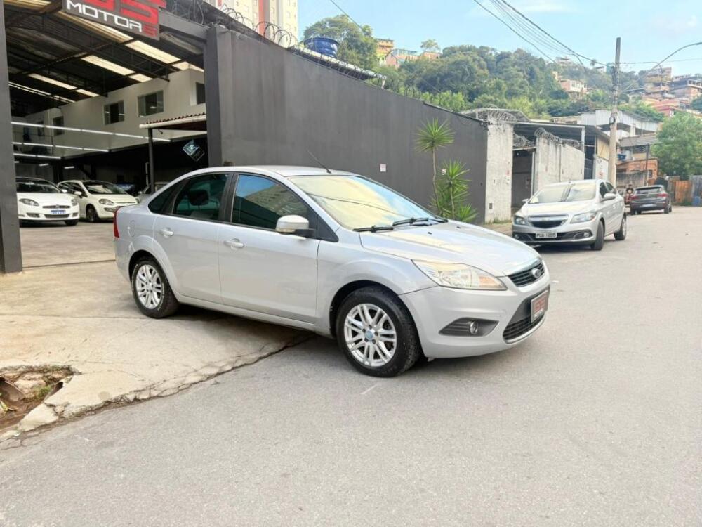 Ford Focus Sedan