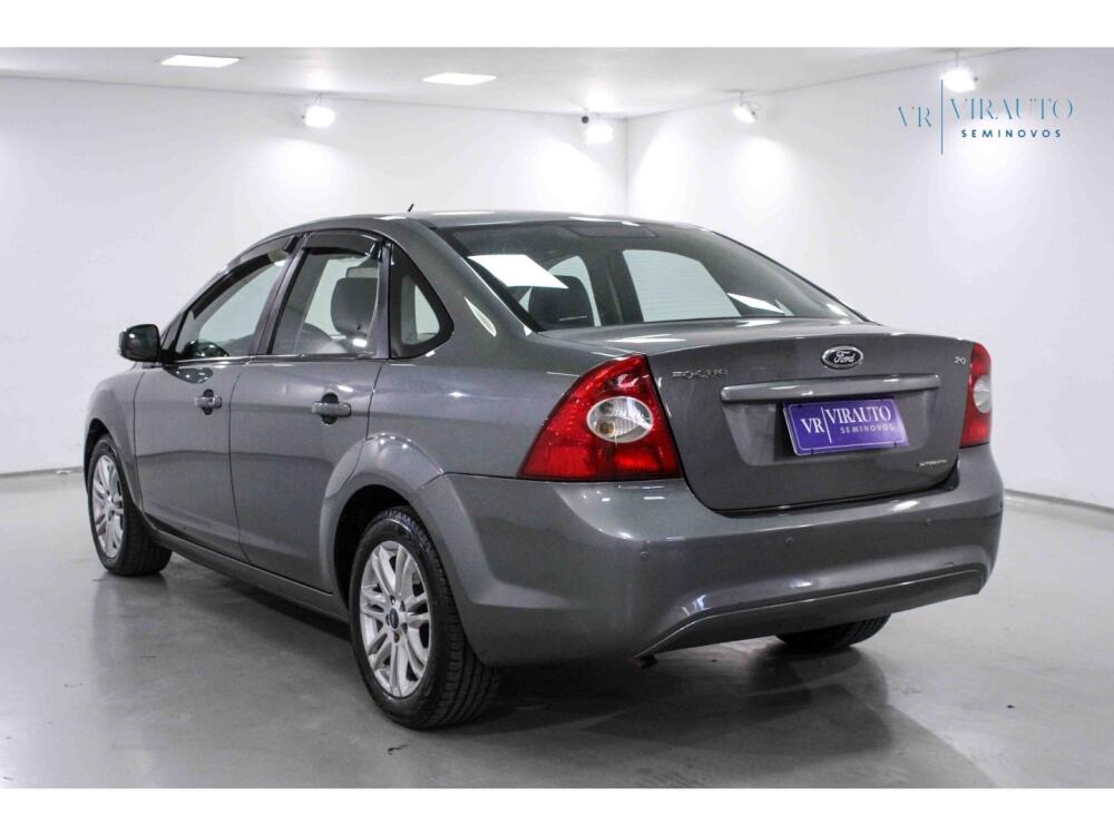 Ford Focus Sedan