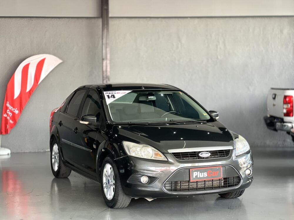 Ford Focus Sedan