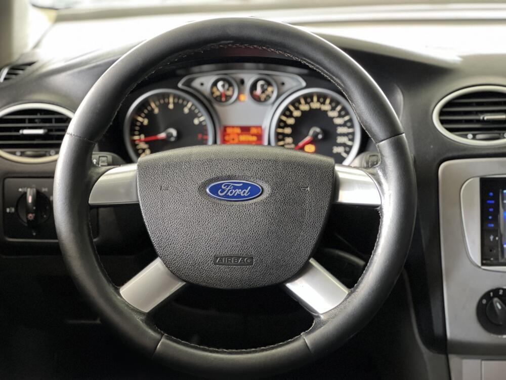 Ford Focus Sedan
