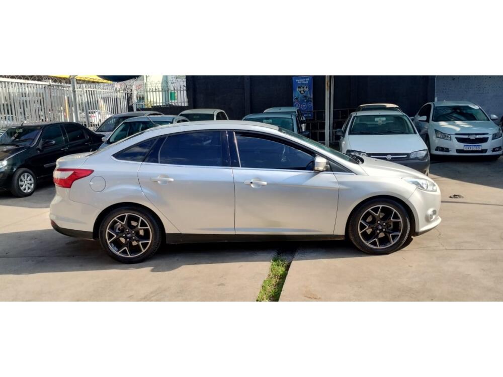 Ford Focus Sedan