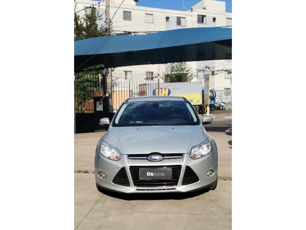 Ford Focus Sedan