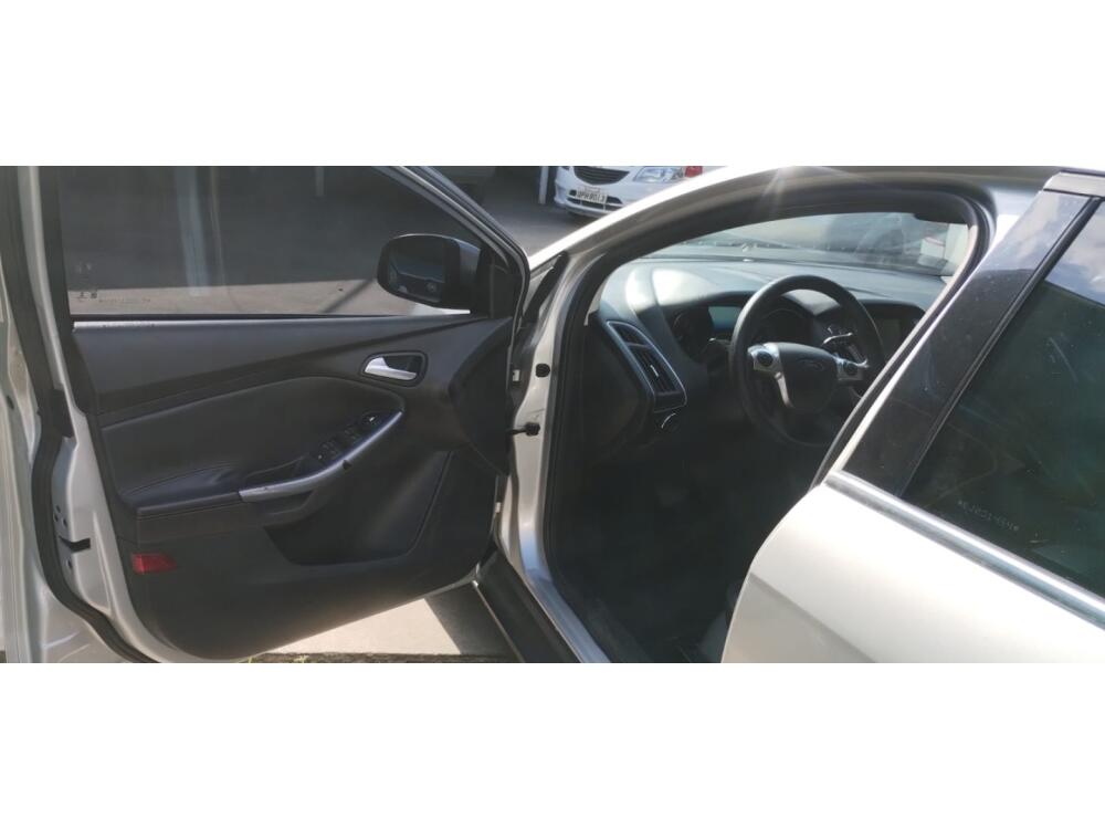 Ford Focus Sedan