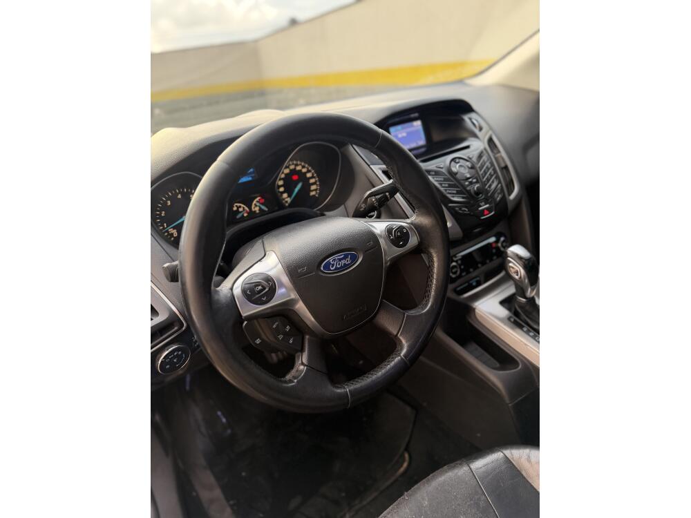 Ford Focus Sedan