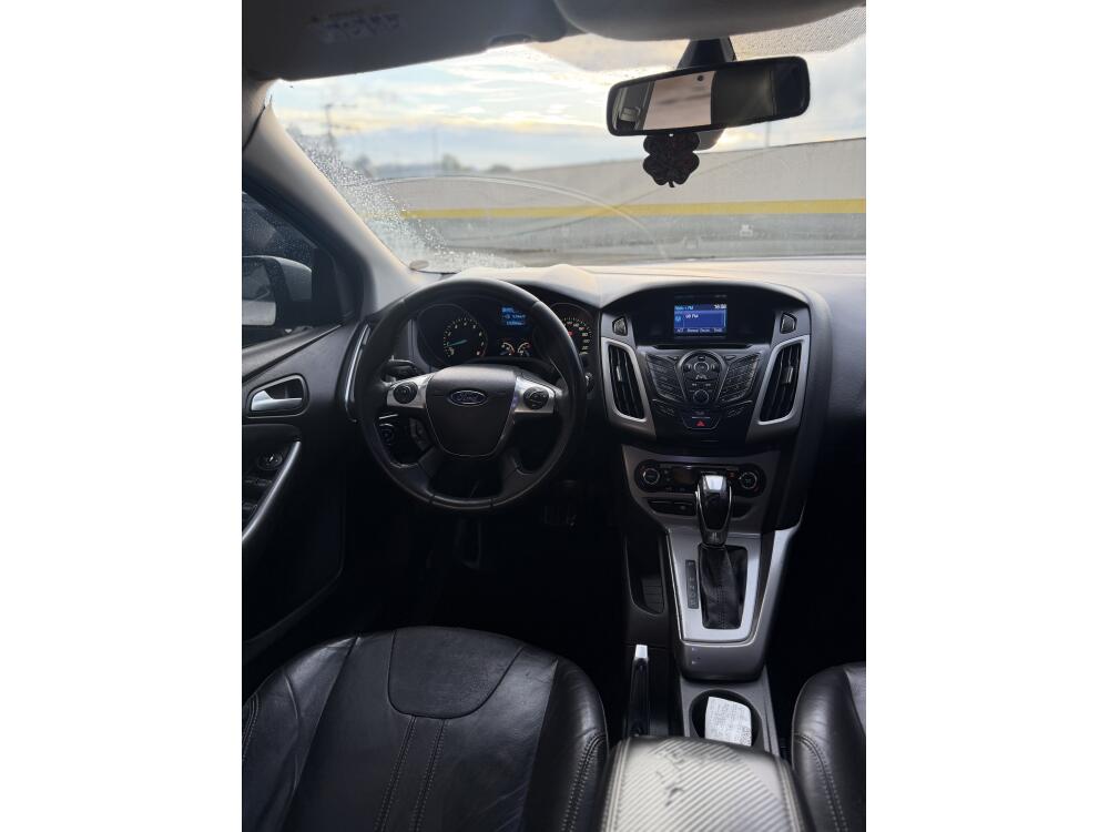 Ford Focus Sedan
