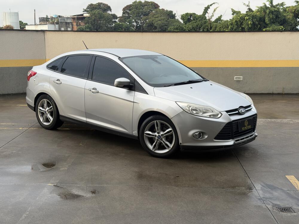 Ford Focus Sedan