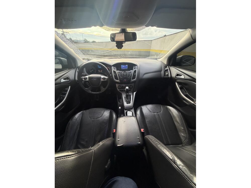Ford Focus Sedan