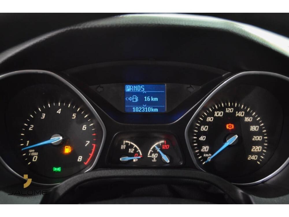 Ford Focus Sedan