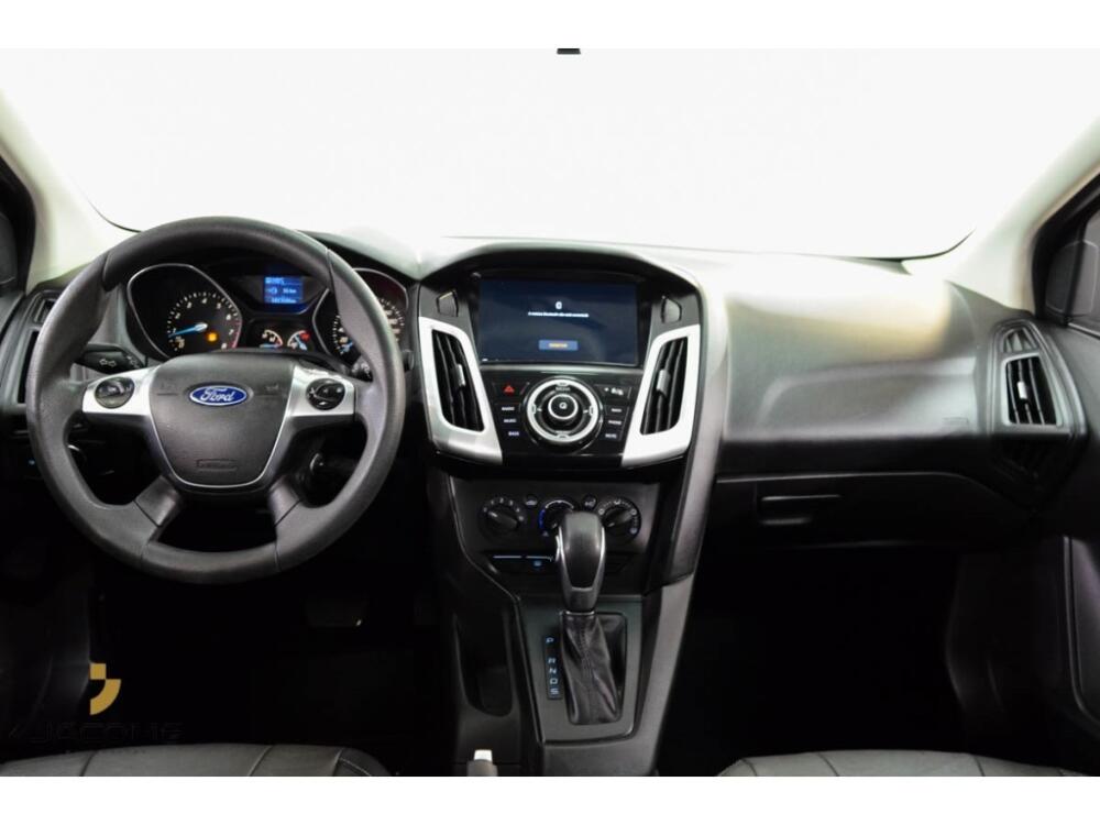 Ford Focus Sedan