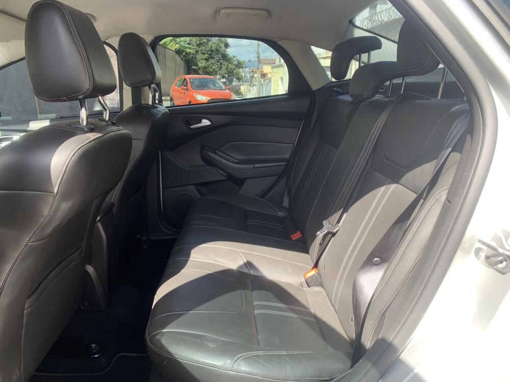 Ford Focus Sedan