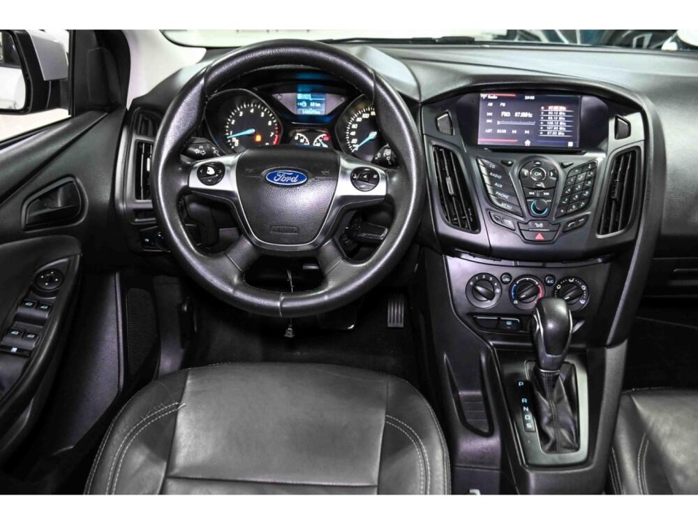 Ford Focus Sedan