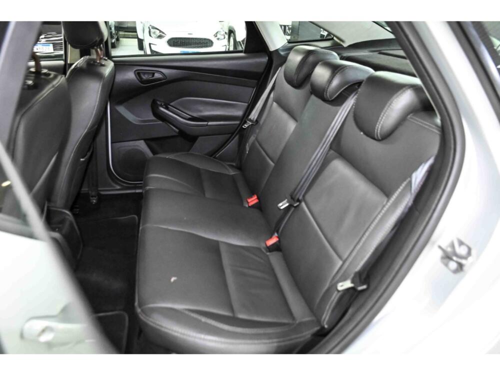 Ford Focus Sedan