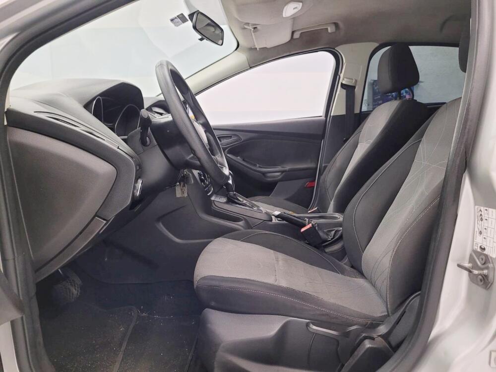 Ford Focus Sedan
