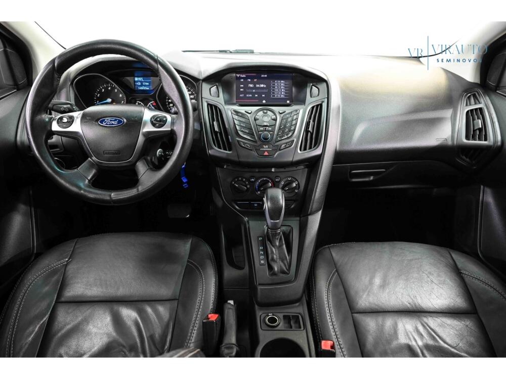 Ford Focus Sedan